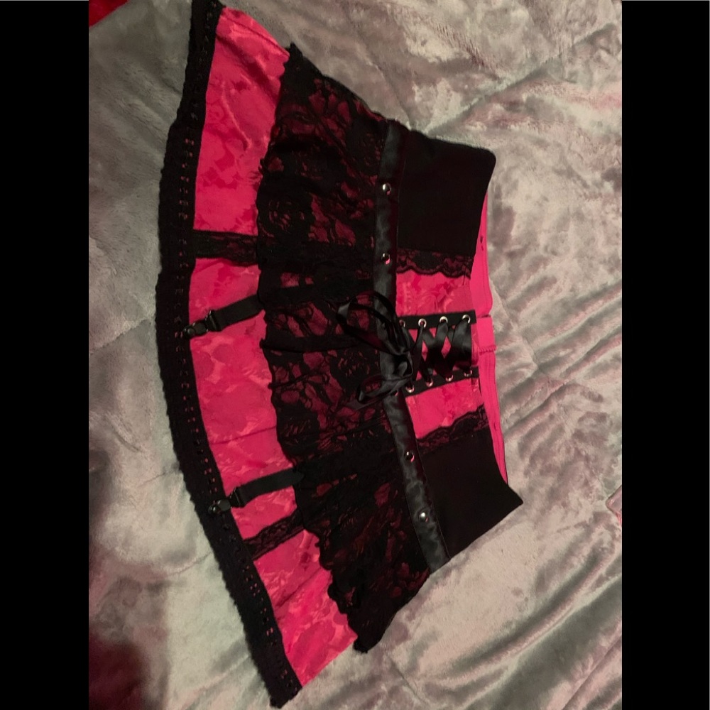 Tripp skirt